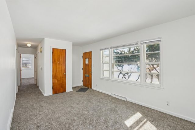 2904 62nd Street, Des Moines, IA 50322