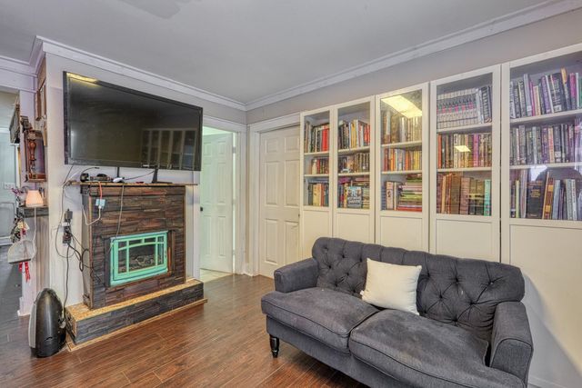 150 Overcreek Road, Chesnee, SC 29323