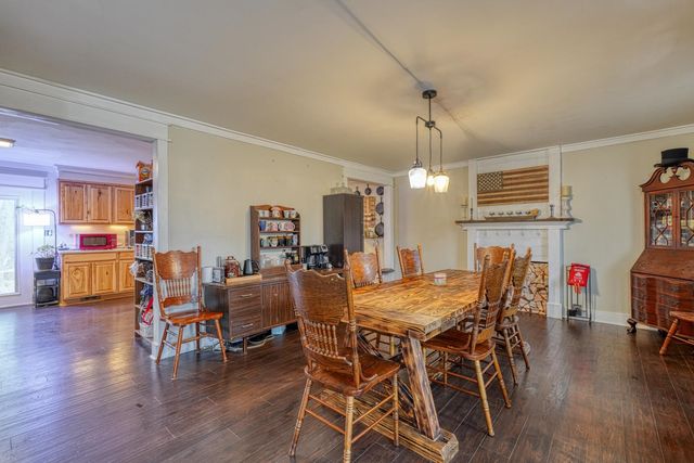 150 Overcreek Road, Chesnee, SC 29323