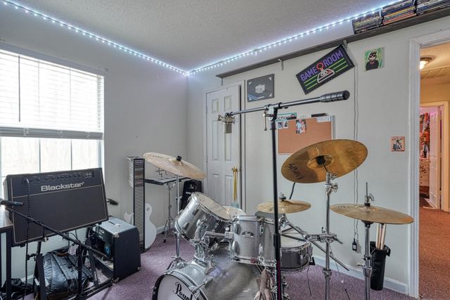 150 Overcreek Road, Chesnee, SC 29323