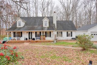 150 Overcreek Road, Chesnee, SC 29323