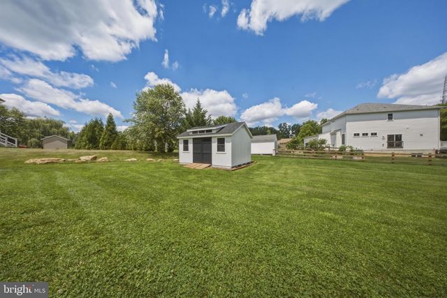1915 ZEBLEY RD, Wilmington, DE 19810