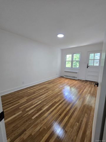 1161 E 101st Street, Brooklyn, NY 11236