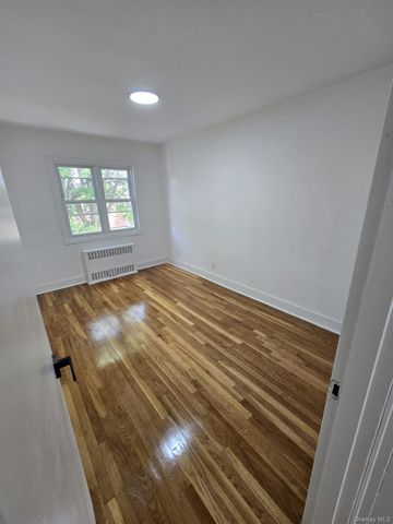 1161 E 101st Street, Brooklyn, NY 11236