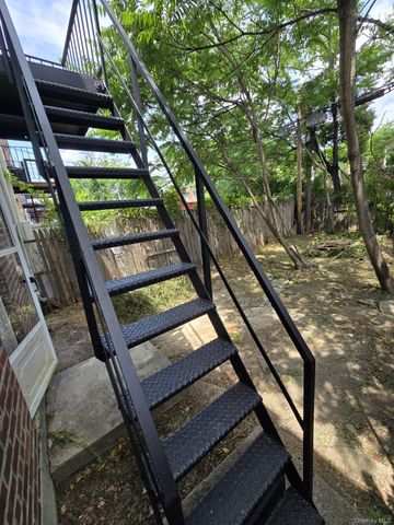 1161 E 101st Street, Brooklyn, NY 11236