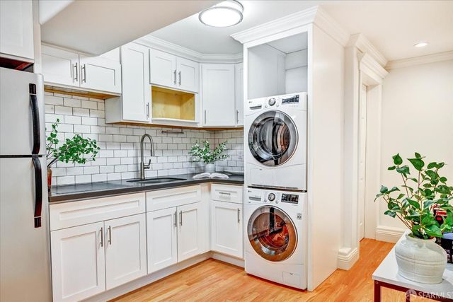 2832 Kirkham Street, San Francisco, CA 94122