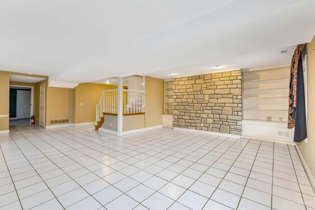 2127 Smith Road, Ross Twp, OH 45013