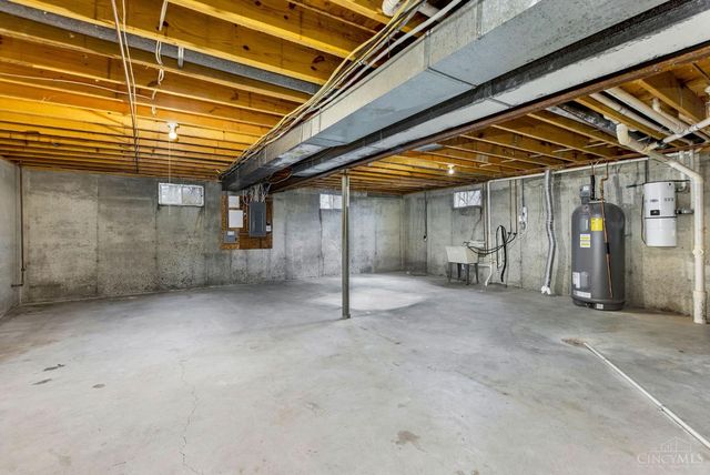 2127 Smith Road, Ross Twp, OH 45013