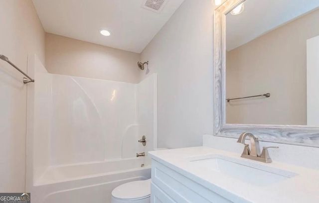 75 Creekside Court, Forsyth, GA 31029