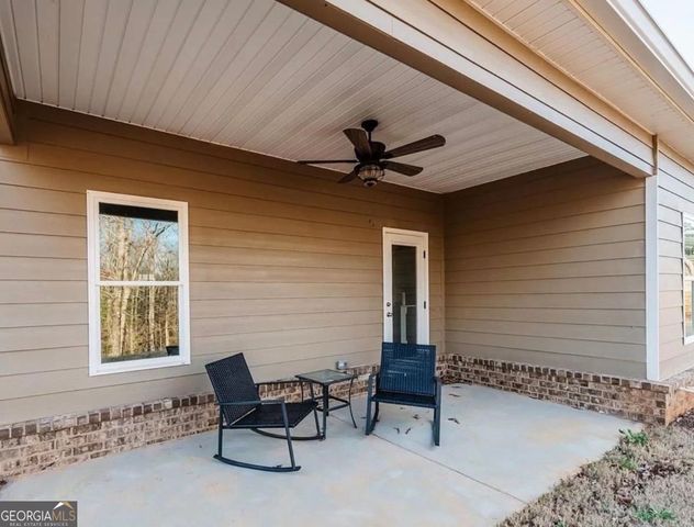 75 Creekside Court, Forsyth, GA 31029
