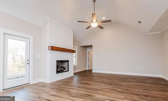 75 Creekside Court, Forsyth, GA 31029