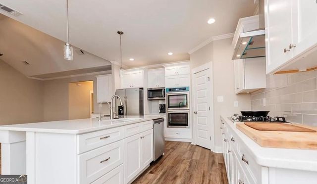 75 Creekside Court, Forsyth, GA 31029