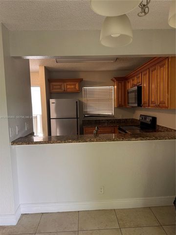1661 Balfour Point Dr H, West Palm Beach, FL 33411