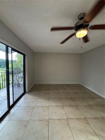 1661 Balfour Point Dr H, West Palm Beach, FL 33411