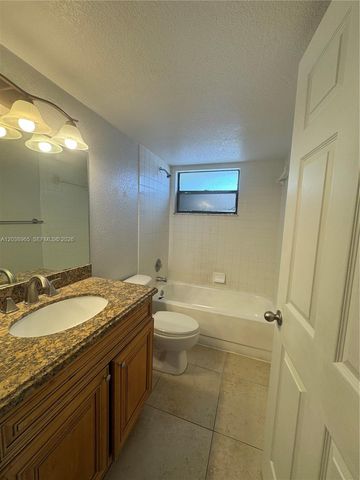 1661 Balfour Point Dr H, West Palm Beach, FL 33411