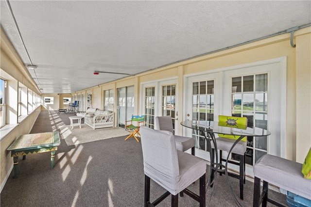 14300 S Padre Island Dr 220C, Corpus Christi, TX 78418