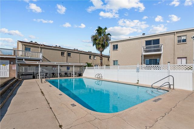 14300 S Padre Island Dr 220C, Corpus Christi, TX 78418