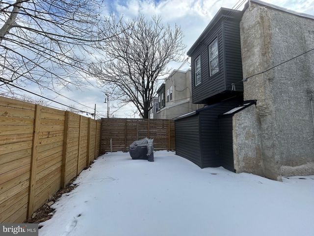 2431 W NORRIS ST, Philadelphia, PA 19121