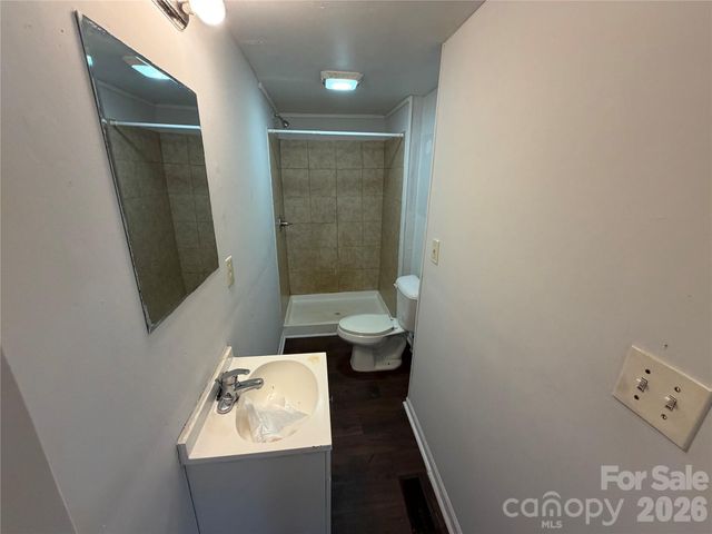 9235 Kendall Drive, Charlotte, NC 28214