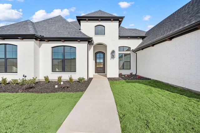400 Broadmoor Drive, Haslet, TX 76052