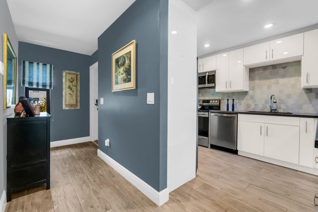 21546 Cypress Hammock Drive 40A, Boca Raton, FL 33428