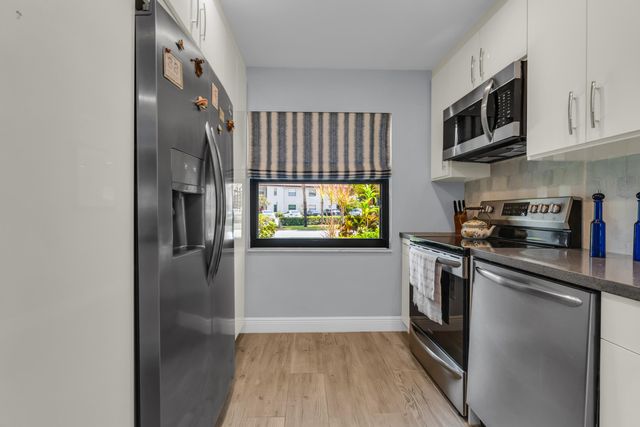 21546 Cypress Hammock Drive 40A, Boca Raton, FL 33428