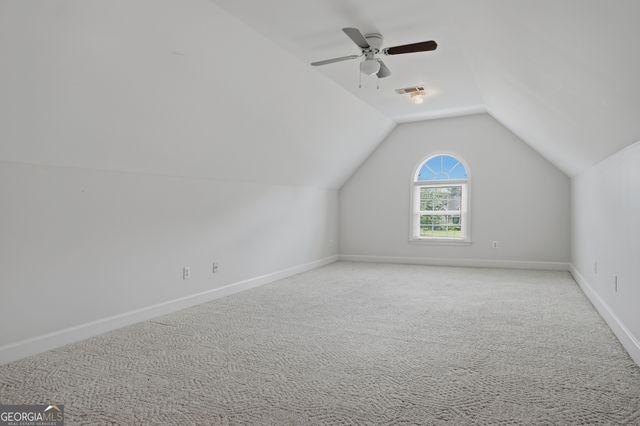 1007 River Pointe Drive, Albany, GA 31701