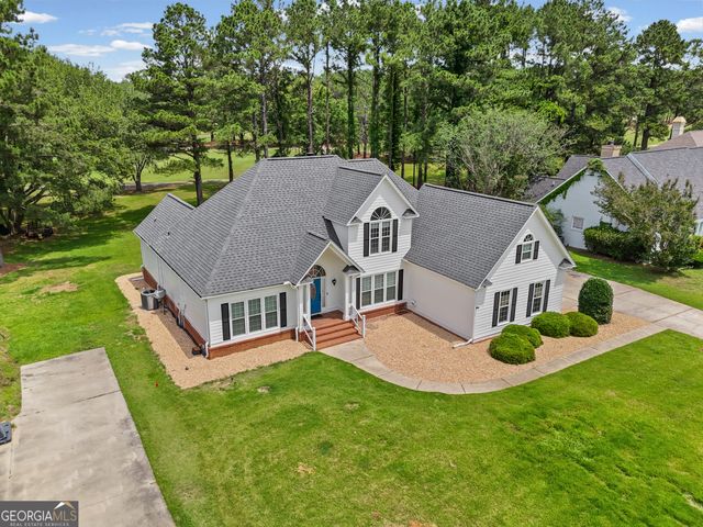 1007 River Pointe Drive, Albany, GA 31701