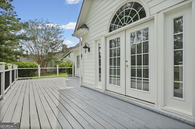 1007 River Pointe Drive, Albany, GA 31701