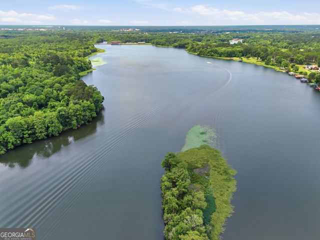 1007 River Pointe Drive, Albany, GA 31701