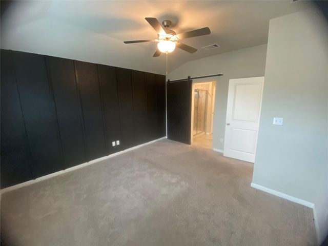 107 Grapefruit RD, Hutto, TX 78634