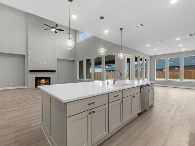 28318 Woodland Creek Court, Spring, TX 77386