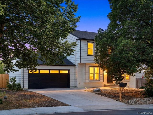 1069 S Lewiston Way, Aurora, CO 80017