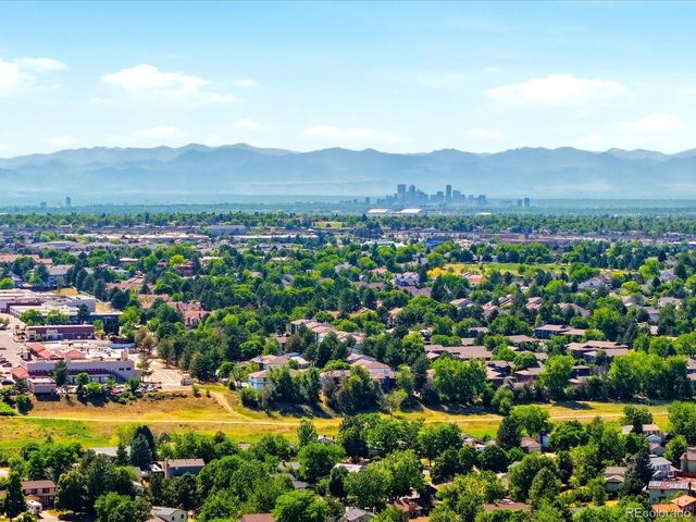 1069 S Lewiston Way, Aurora, CO 80017