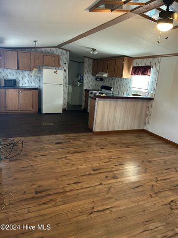 458 Baker Bradley Street, Kinston, NC 28504