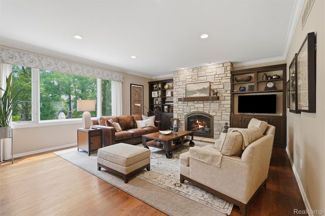 24030 Argyle Street, Novi, MI 48374