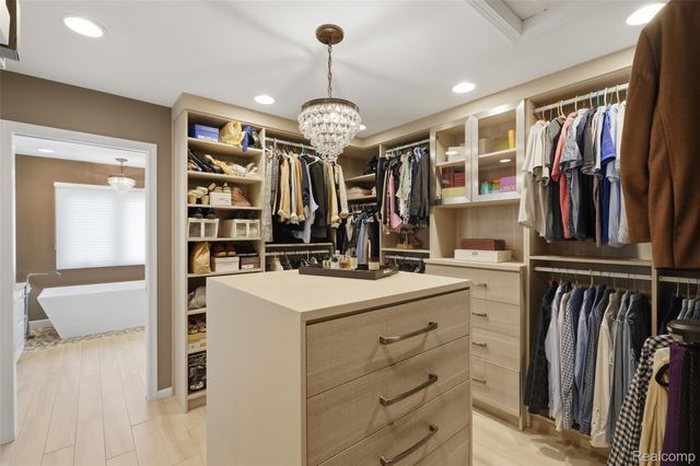 24030 Argyle Street, Novi, MI 48374
