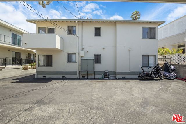 1023 S Bedford Street, Los Angeles, CA 90035