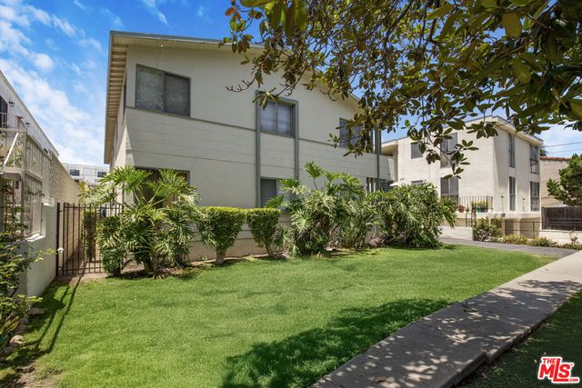 1023 S Bedford Street, Los Angeles, CA 90035