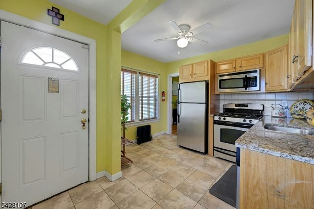 30 Virginia Ave, Montclair Twp., NJ 07042