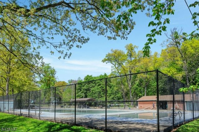 30 Virginia Ave, Montclair Twp., NJ 07042