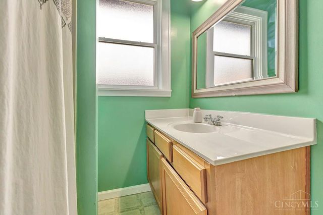 5415 Lester Road, Cincinnati, OH 45213