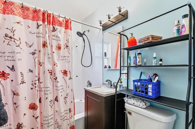 1633 Harding, Wichita, KS 67208