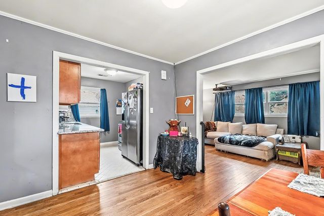 1633 Harding, Wichita, KS 67208