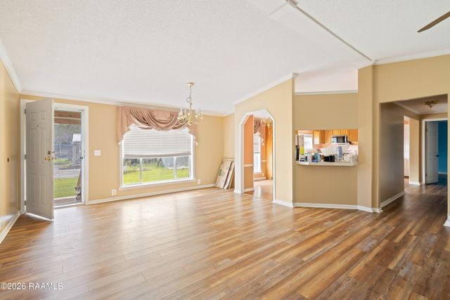 3504 Avery Island Road, New Iberia, LA 70560