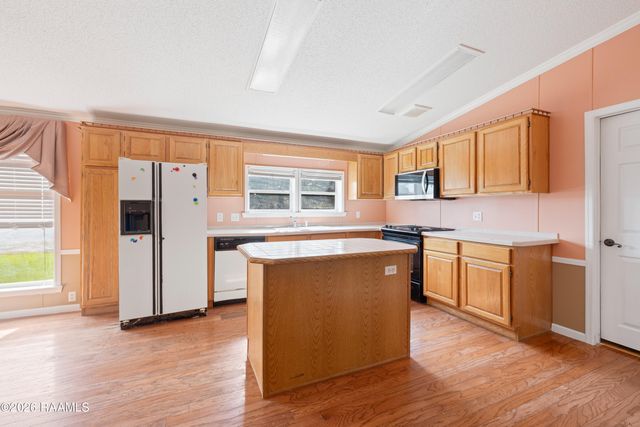 3504 Avery Island Road, New Iberia, LA 70560