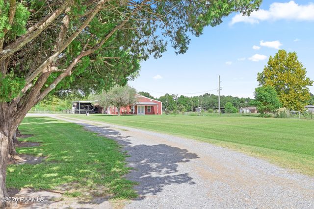 3504 Avery Island Road, New Iberia, LA 70560