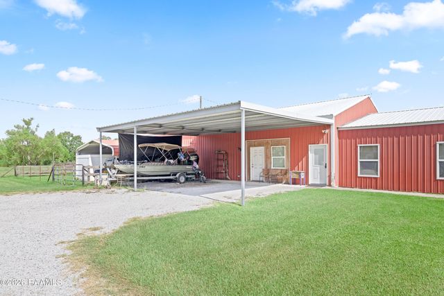 3504 Avery Island Road, New Iberia, LA 70560