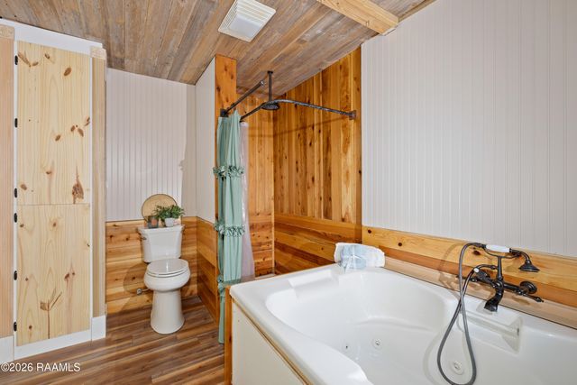 3504 Avery Island Road, New Iberia, LA 70560