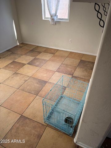 6606 W POLK Street, Phoenix, AZ 85043